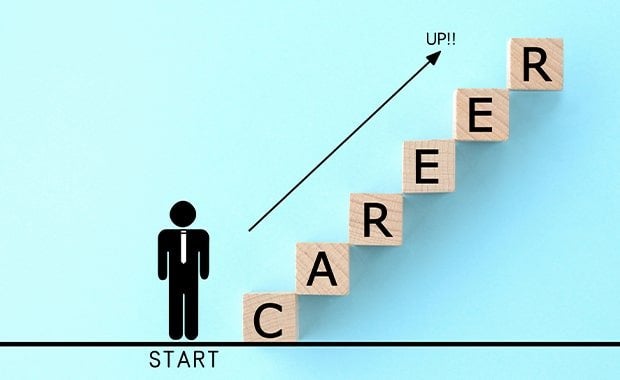 キャリアアップの意味とは？実現の方法やステップをわかりやすく解説