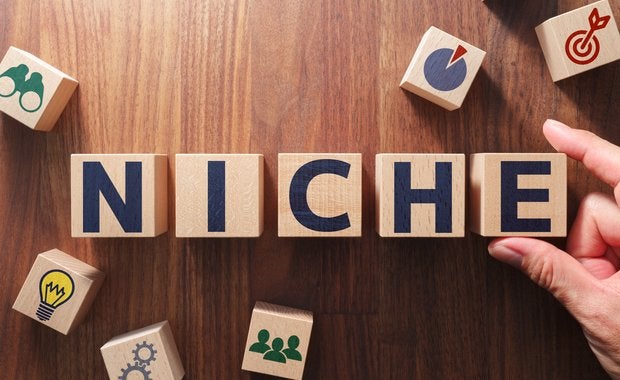 「ニッチ」の意味とは？ニッチビジネスの成功・失敗事例を解説