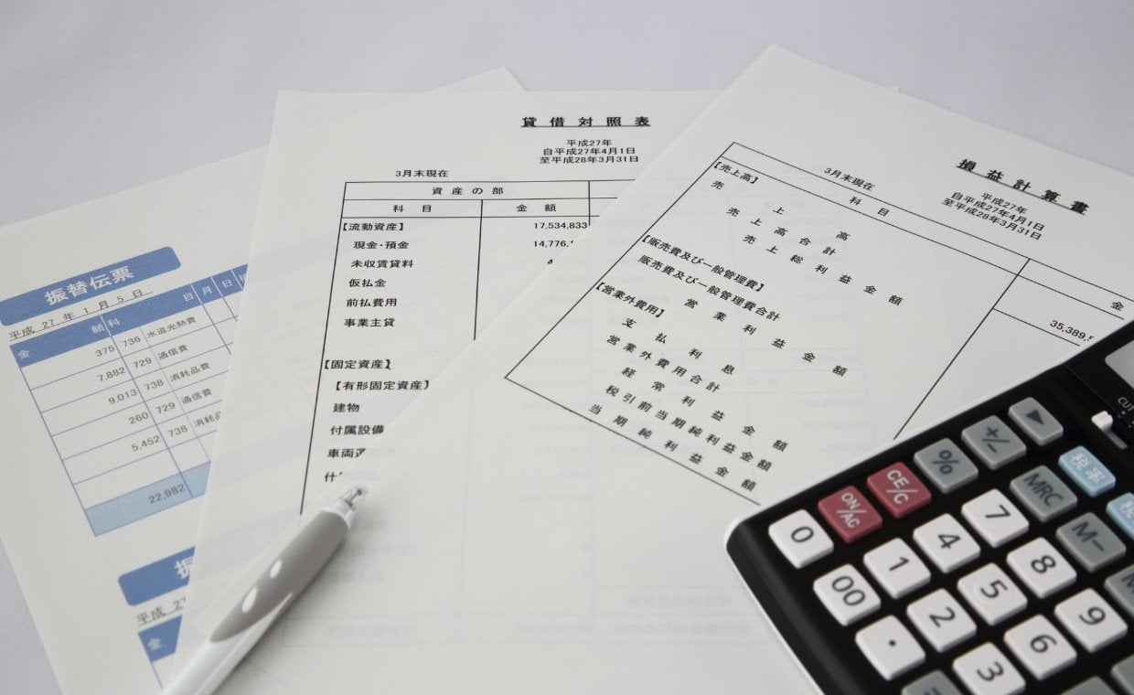 経費精算時の費用はどの勘定科目に該当?科目ごとに具体例を一覧で紹介!