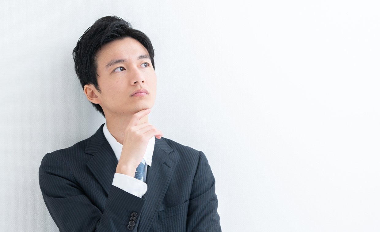 「気を使う」と「気を遣う」の違いは何か?意味や使い分け、言い換えも紹介