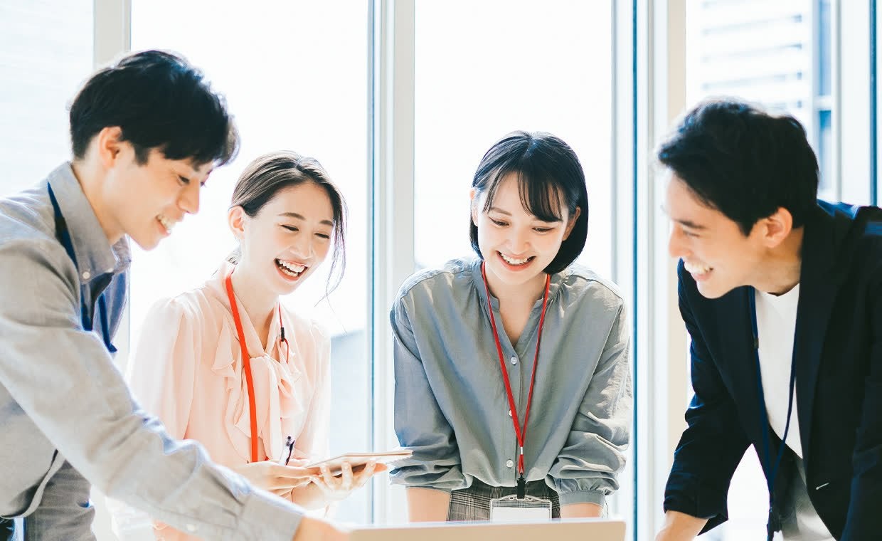 交流分析とは?基本概念や4つの基本理論、ビジネスシーンでの活用方法を解説