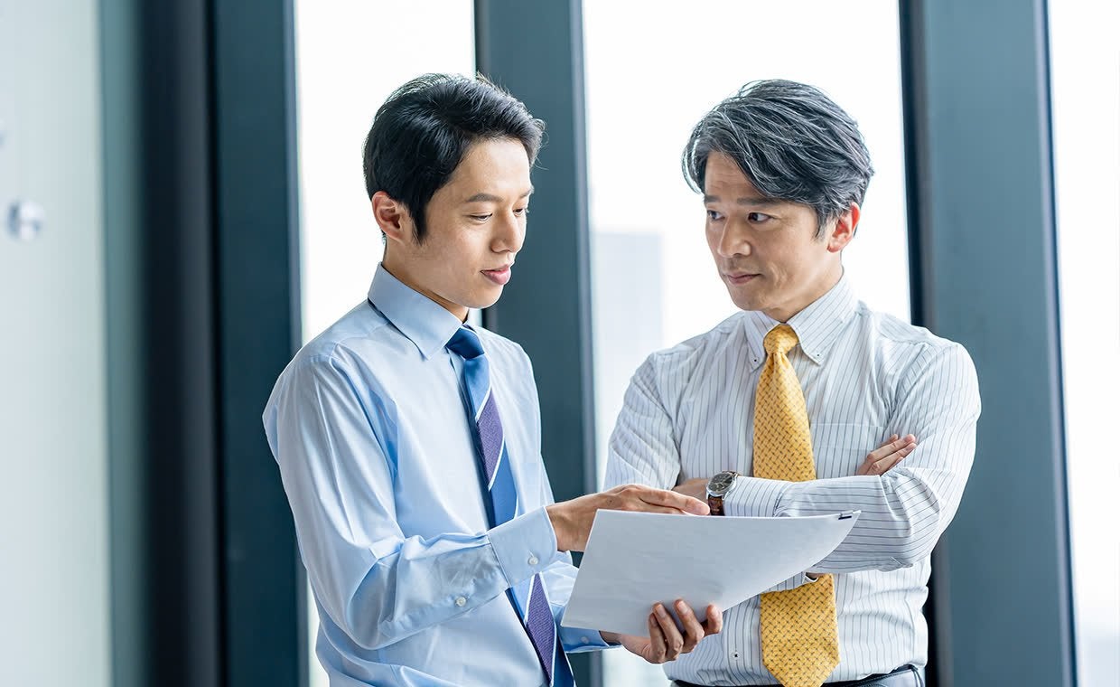 報告連絡相談(報連相)の重要性とは?できない原因や上司が実践すべき「おひたし」についても解説