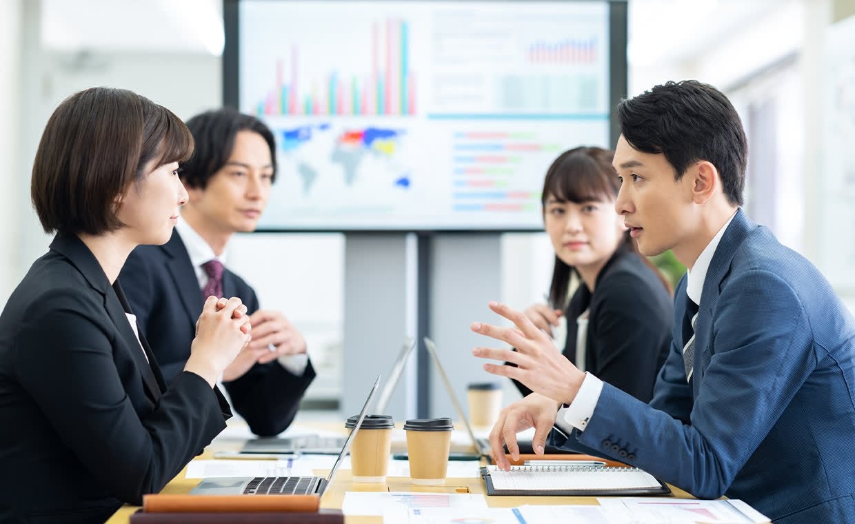 効率的な会議の進め方は?基本的な流れや成功のコツをまとめて紹介