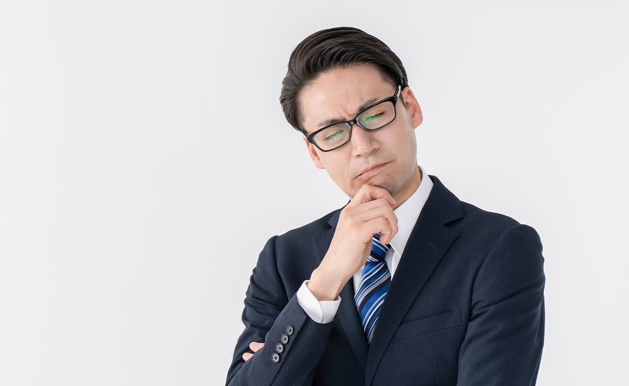 職場でコミュニケーションを取らない人への対処法5選|理由・特徴も解説