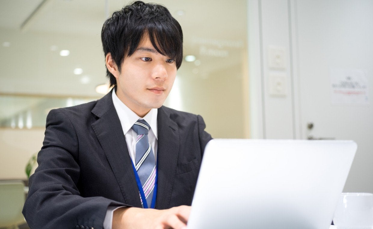 【初心者さん必見】月次決算をやさしく解説！ステップ別のチェックリストや業務効率化のポイントをわかりやすくお届け