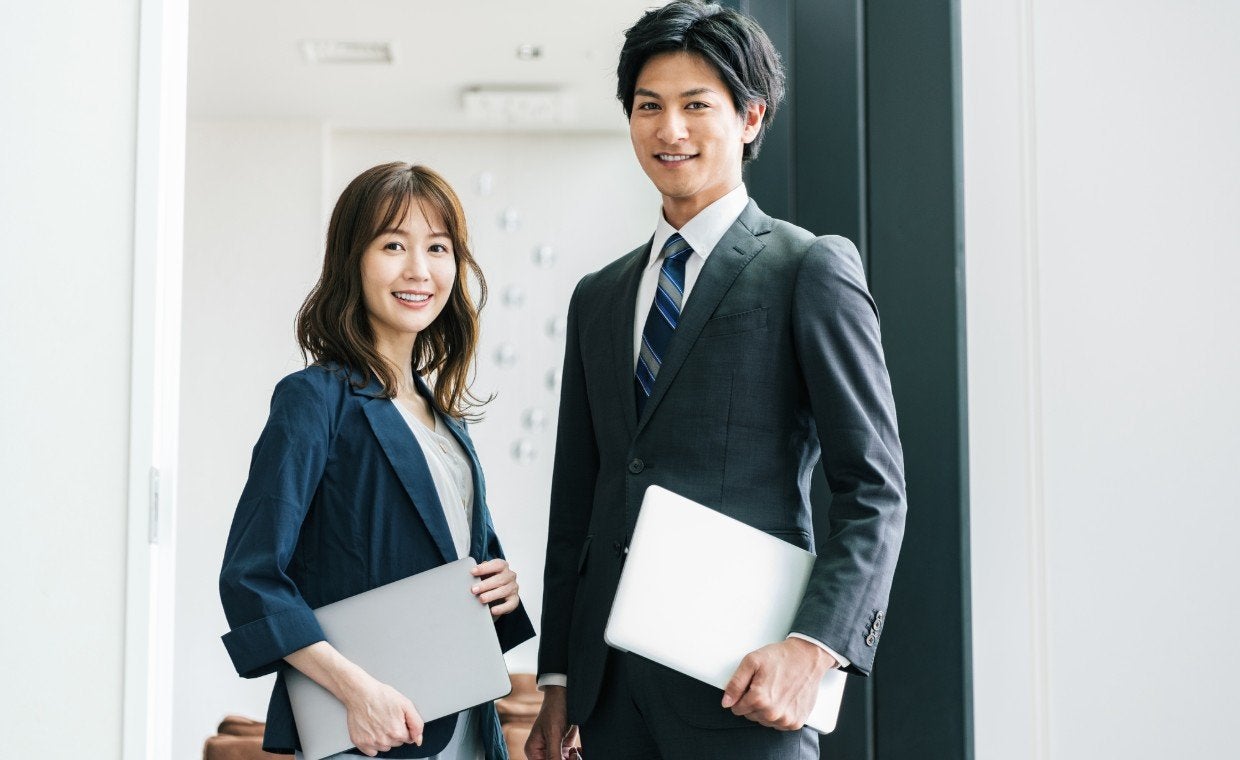 一人当たりの採用コストを徹底解説！内訳や計算方法、近年の推移、職種別の金額や削減策も紹介