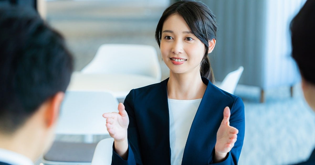 「仰る(おっしゃる)」の意味とは?正しい使い方を例文付きで解説 | ビジネスチャットならChatwork