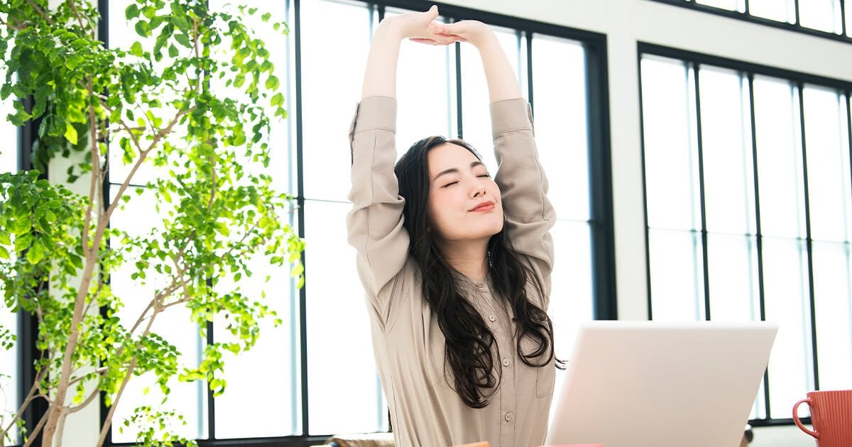 仕事を早く終わらせるには?仕事を早く終わらせる方法と必要性 ビジネスチャットならChatwork 仕事を早く終わらせるには?仕事を早く終わらせる方法と必要性 ビジネスチャットならChatwork