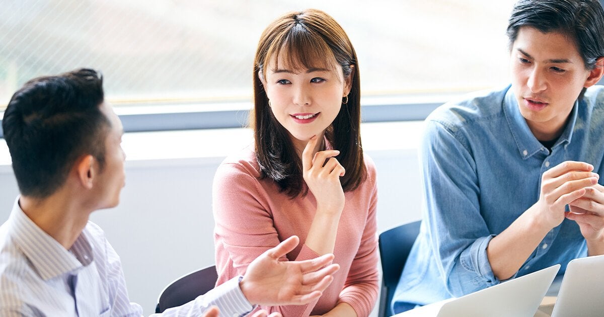 オープンコミュニケーションとは？オープンコミュニケーションのメリットと具体的な方法 ビジネスチャットならChatwork