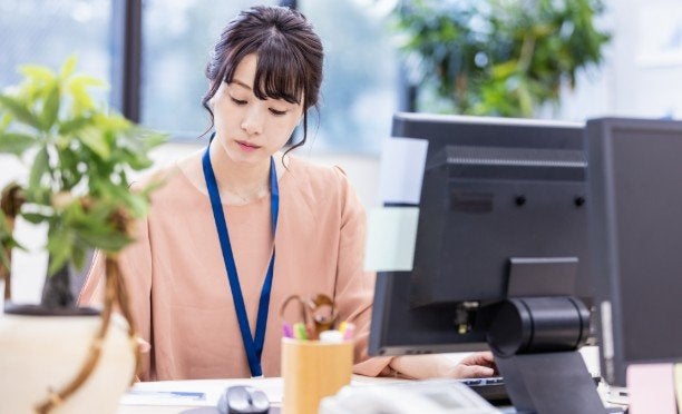 【タイプ別】バックオフィス代行サービスおすすめ10選！費用相場や相性の良いサービ...