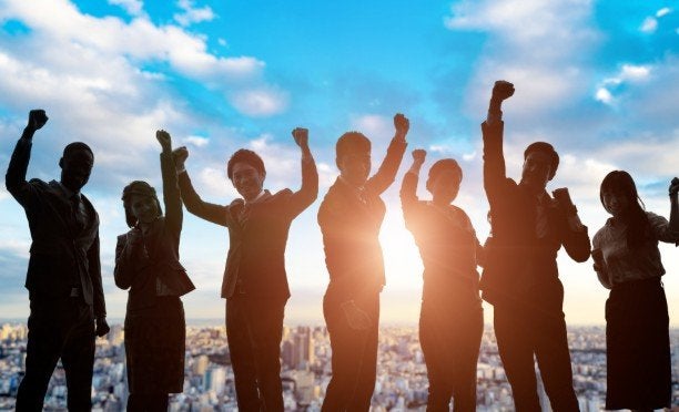 【人手不足を解消した企業の事例12選】人手不足を招く企業・業種の特徴や、根本的な...